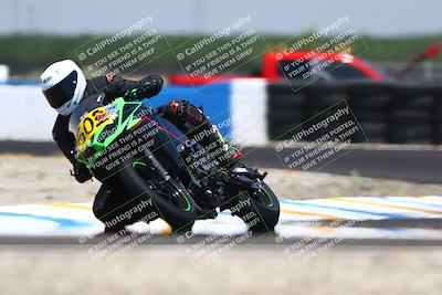 media/Jun-07-2025-TrackDaz (Sat) [[4413525952]]/B Group/1220pm (Turn 1)/
